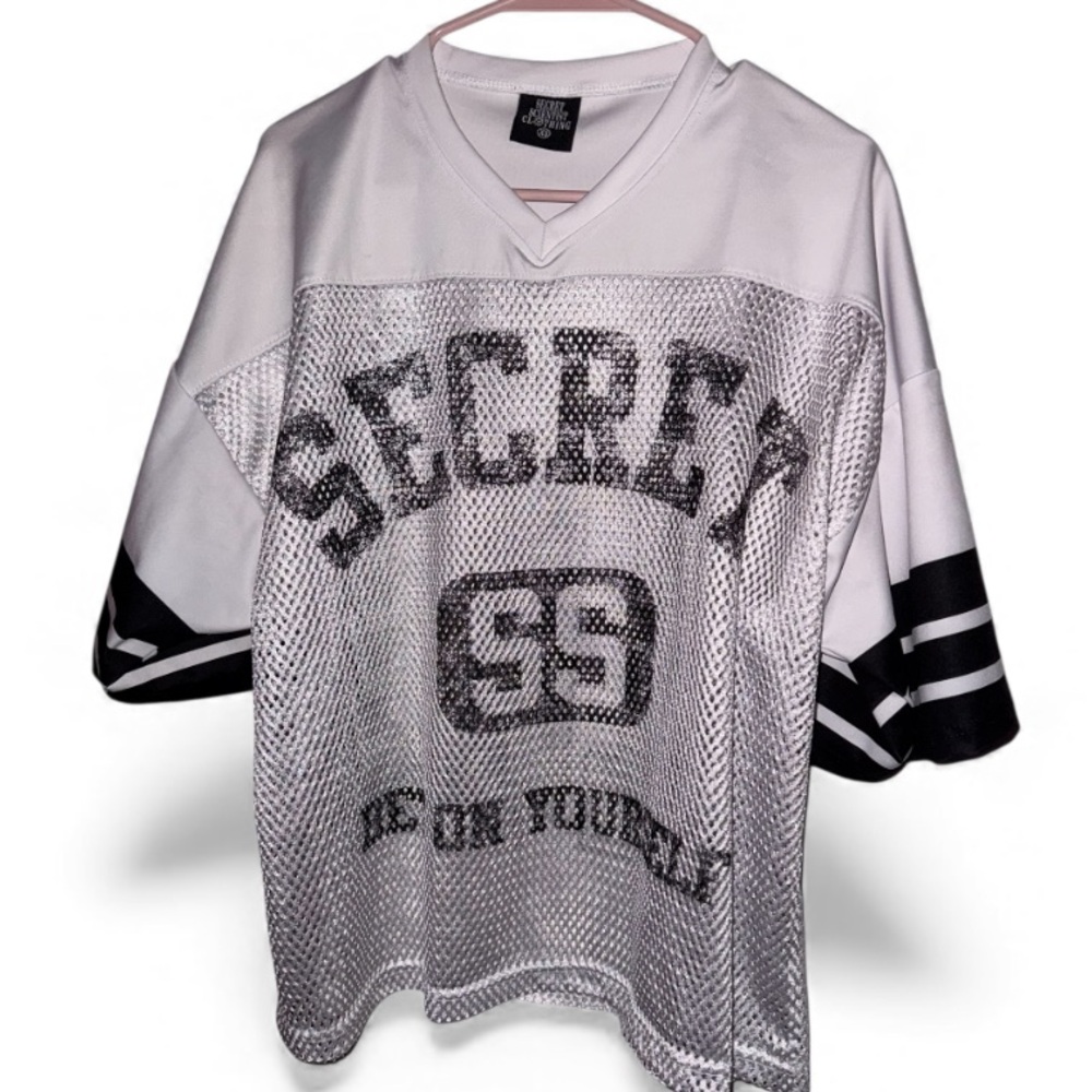 Graphic Mesh Jersey - Picture 3 of 5